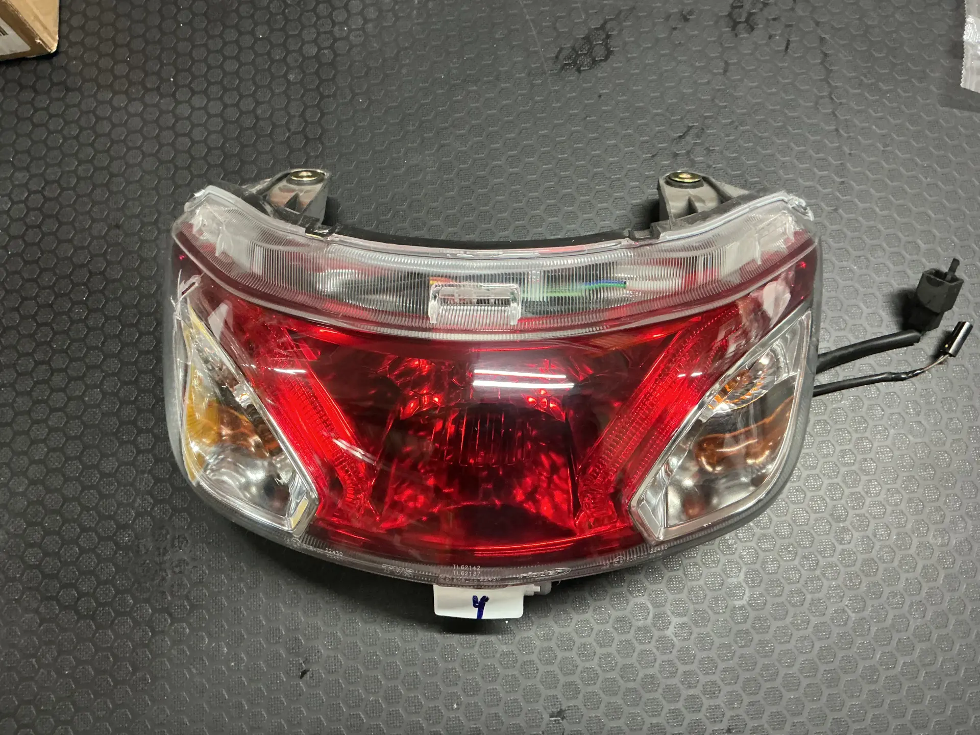 TVS Jupiter 125 Arka Stop Komple Outlet